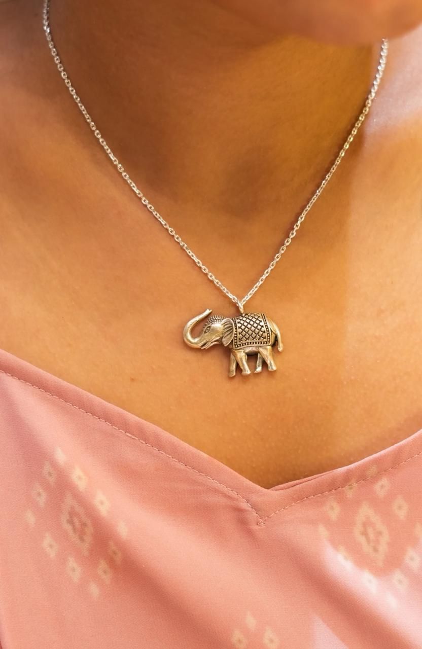 Elephant Necklace Set for Women – Alloy Jewelry with Earrings | Elegant & Stylish Design